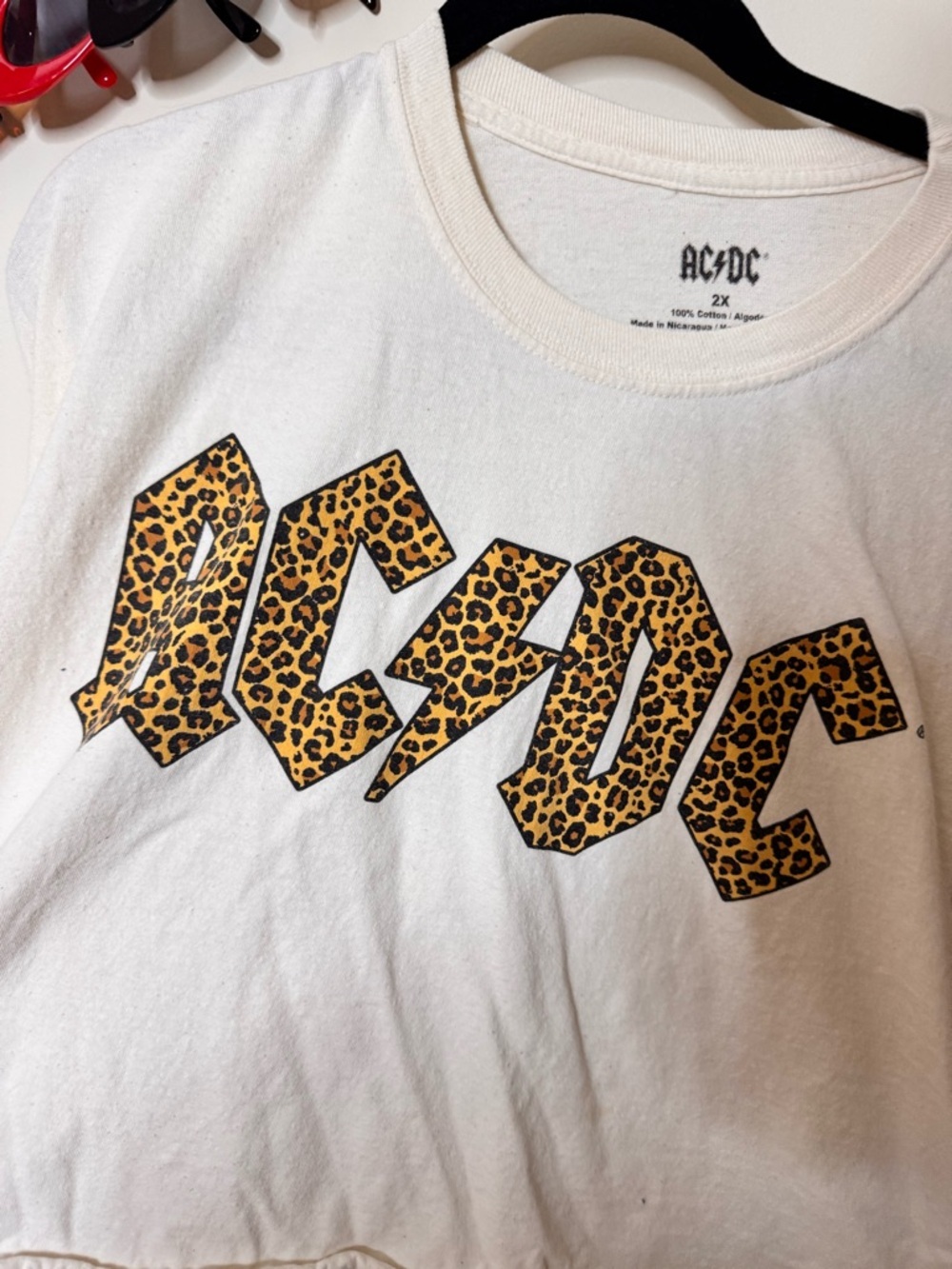 AC/DC White Crop Long Sleeve Tee with Leopard-Print Logo - Picture 3 of 4